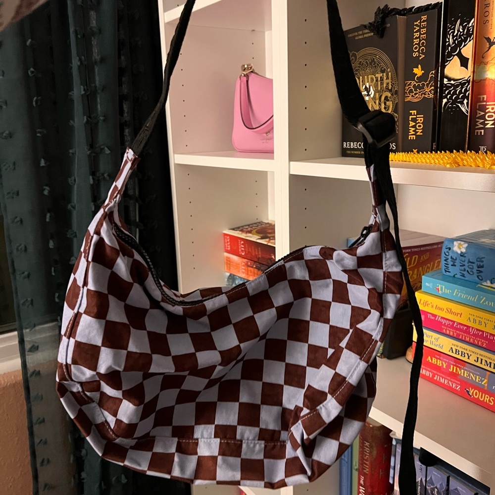 Baggu medium crescent bag